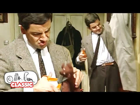 Mr Bean's WASTEFUL Packing Method 😅 | Mr Bean Funny Clips | Classic Mr Bean