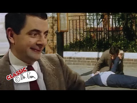 Bean at The Bus Stop 🚌😂 | Mr Bean Funny Clips | Classic Mr Bean